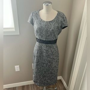 De Collection grey tweed dress